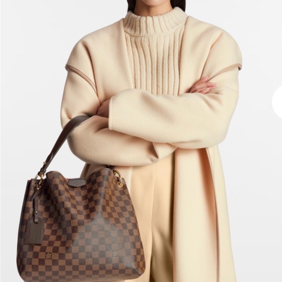 LIKE NEW - Louis Vuitton Graceful Pam - Picture 4 of 16